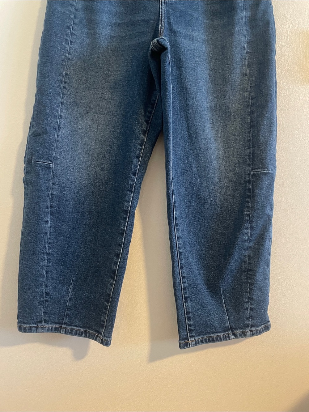 Pistola Eli High Rise Barrel Arched Leg Jean Women’s 30 Augustus‎ Wash Cropped - Picture 5 of 11